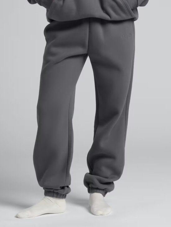 Comfrt Pants - Comfrt NWT Sweatpants in Steel Gray